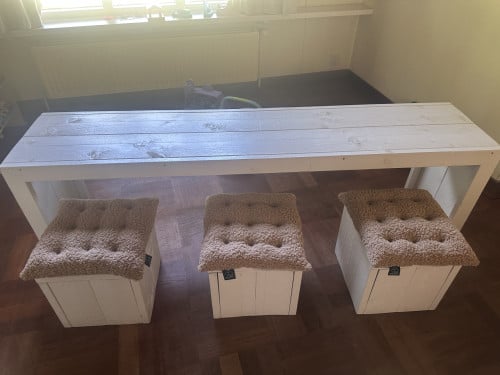 Steigerhouten speeltafel