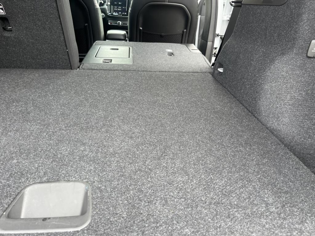 Volvo XC40 1.5 t4 recharge r-design 210 pk panorama