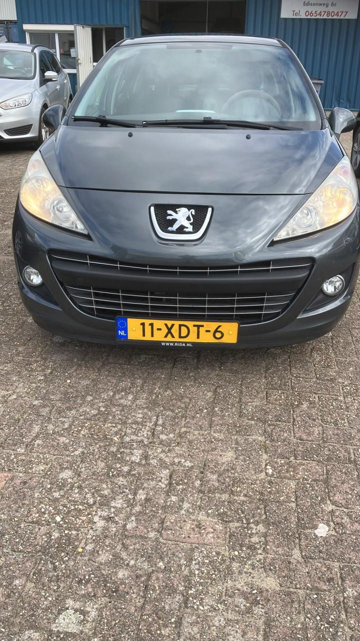 Peugeot 207 1.4 vti urban move
