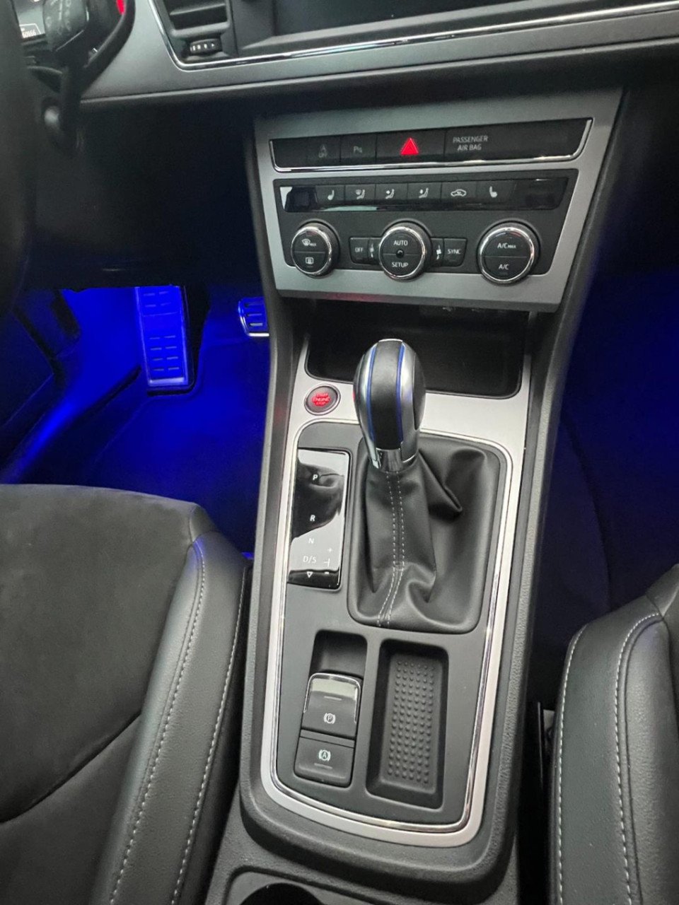 Seat Leon Sportstourer st 1.4 ecotsi fr xcellence, pano, alacantara enz..