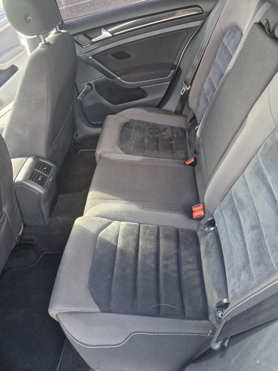 Te koop: Witte golf