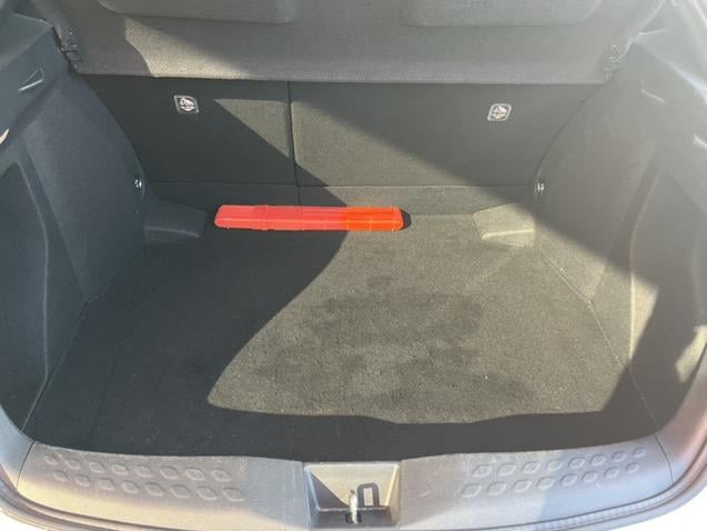 Toyota C-hr 1.8 hybrid bi-tone | leer | 18'' | camera | nav | 73.000km!