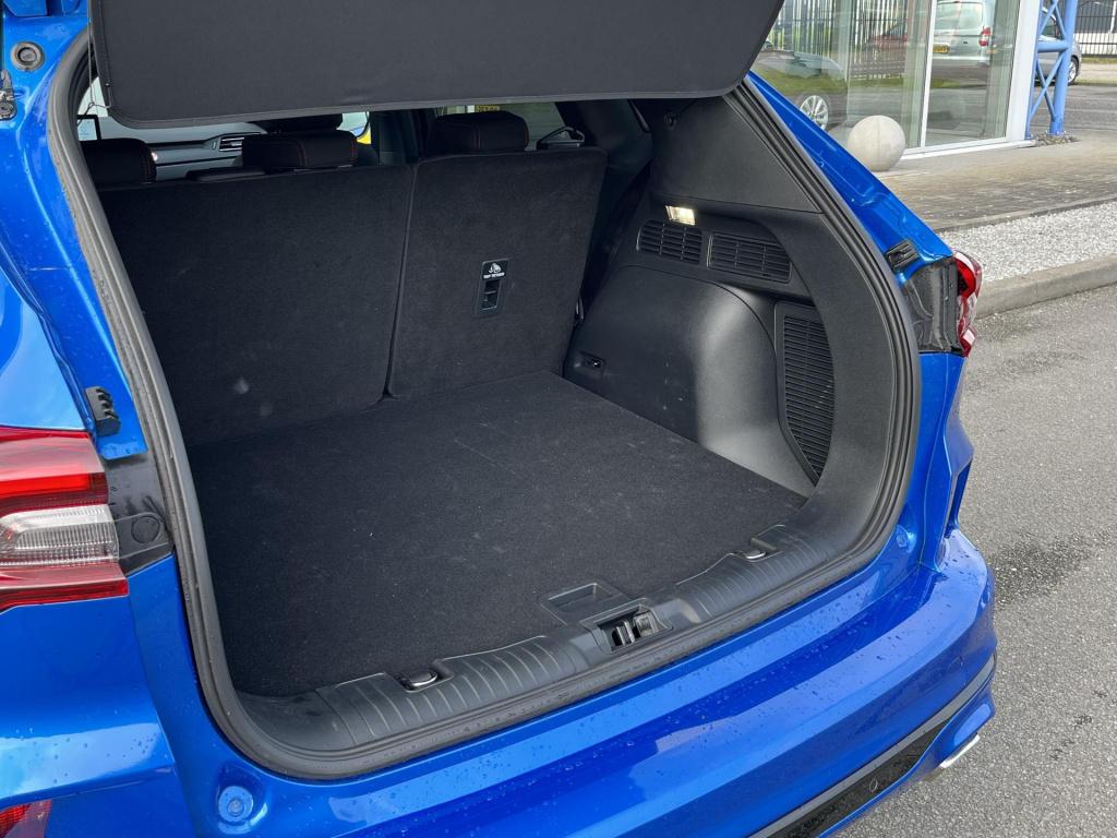 Ford Kuga 2.5 phev st-line | demo | actuele km-stand | climate control | cr