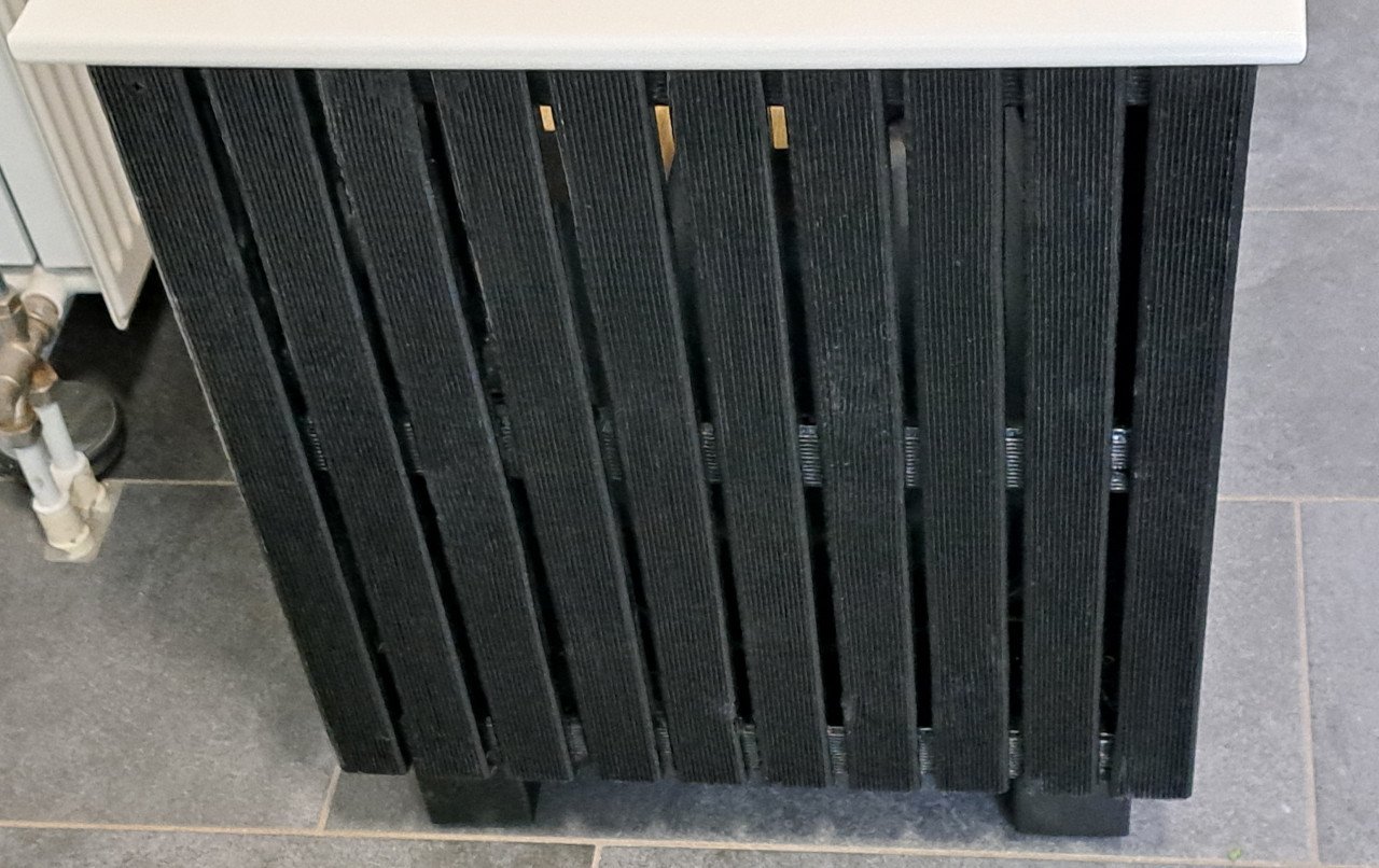 Mooie, stevige tuinbank incl. 2 plantenbakken - strak design