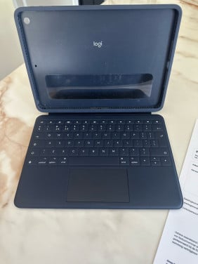 Logitech Rugged Combo 3 - toetsenbord en hoes 10,2”