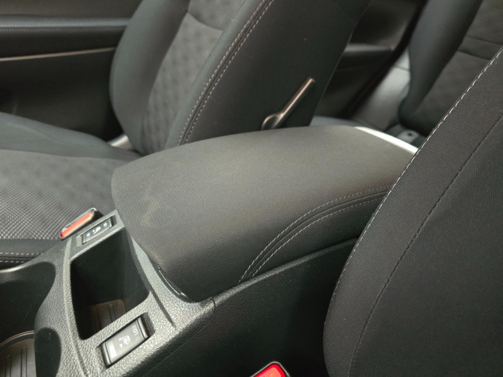 Nissan Qashqai occasion automaat | met trekhaak en parkeercamera | tweedeha