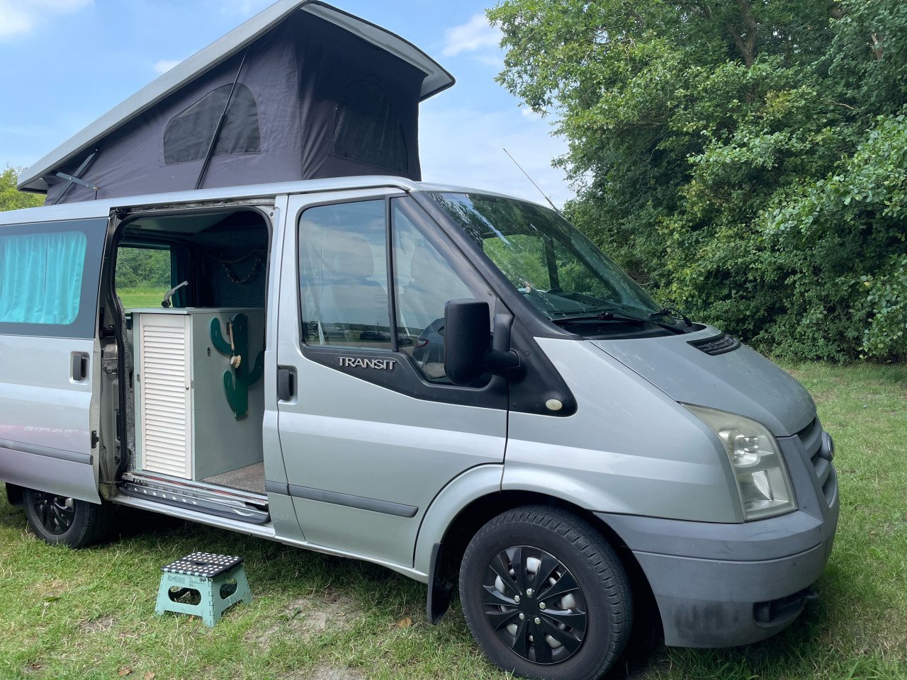 Buscamper Ford Transit met hefdak Euro5!