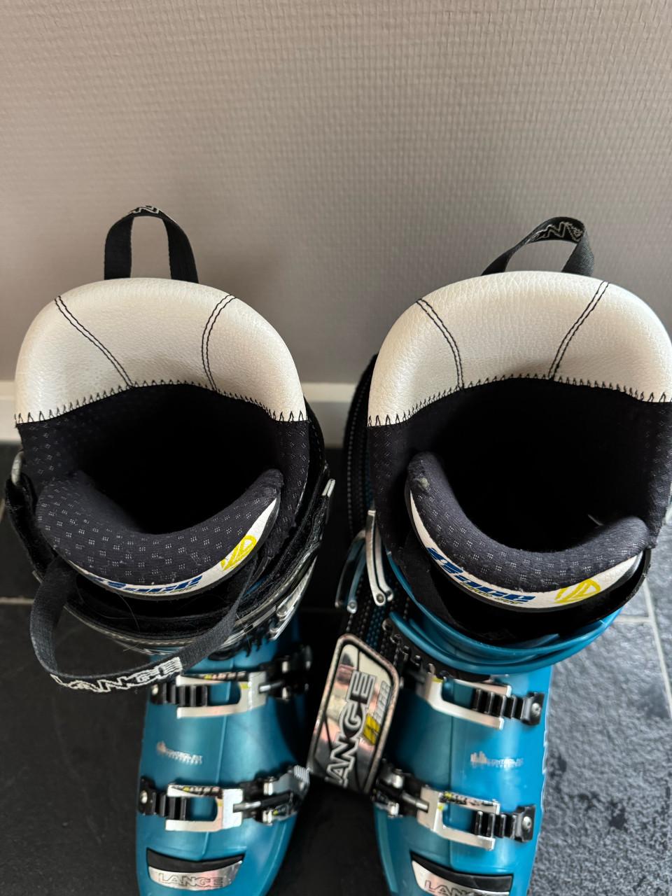 Lange skischoenen maat 45