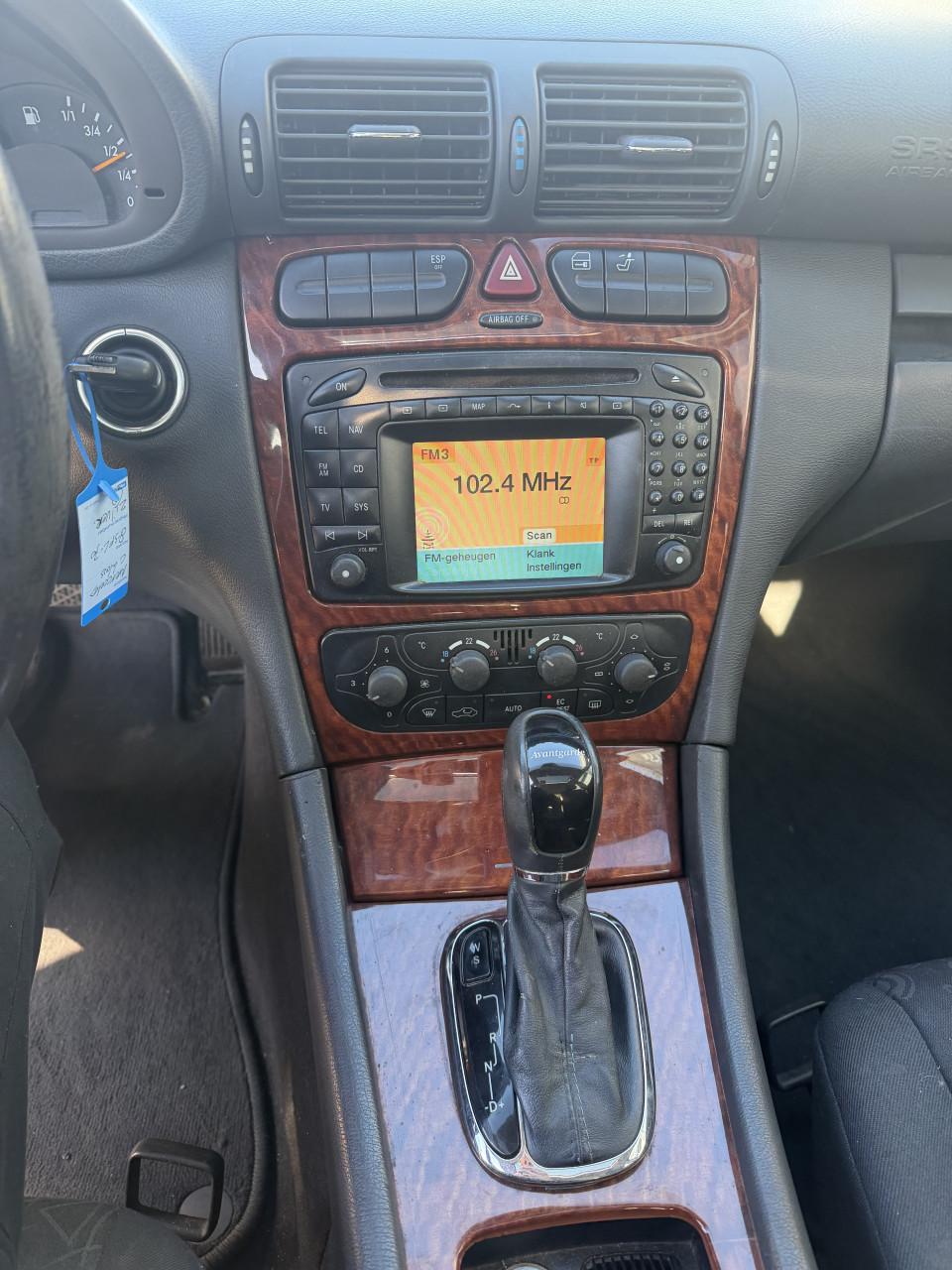 Mercedes C-Klasse C240 Classic sedan Bouwjaar 2001 AUTOMAAT NAP ! ! !