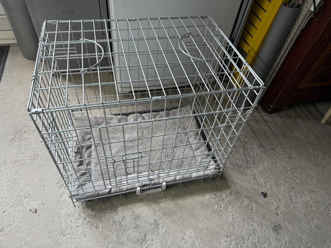 Honden bench 60 x 45 x 53