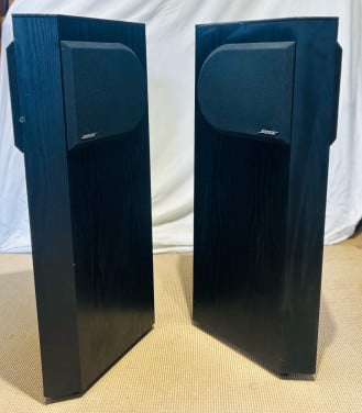 Bose 401® Direct/Reflecting Speakers