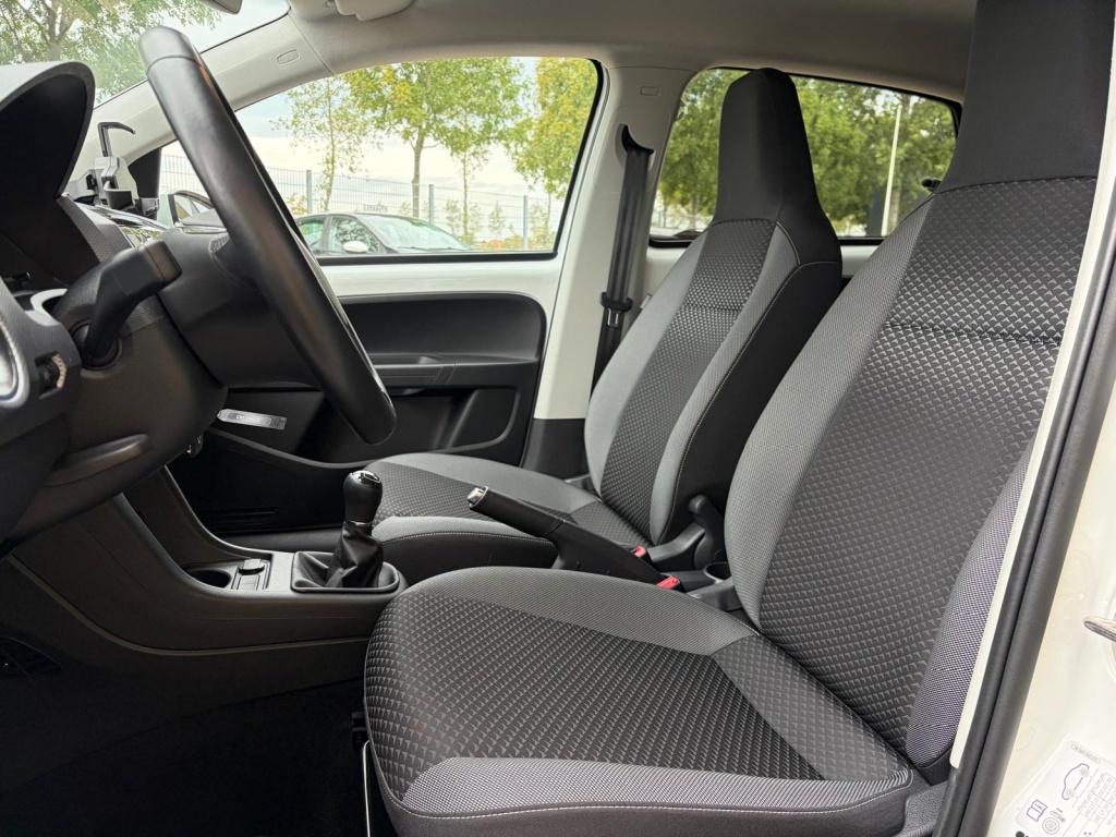 Volkswagen UP! 1.0 | active | lm velgen | stoelverwarming
