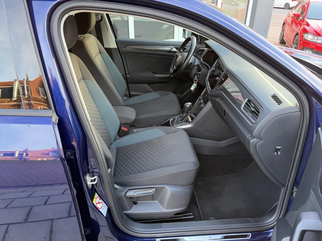 Volkswagen T-roc 1.5 tsi 150pk 7-dsg t-roc sport business r