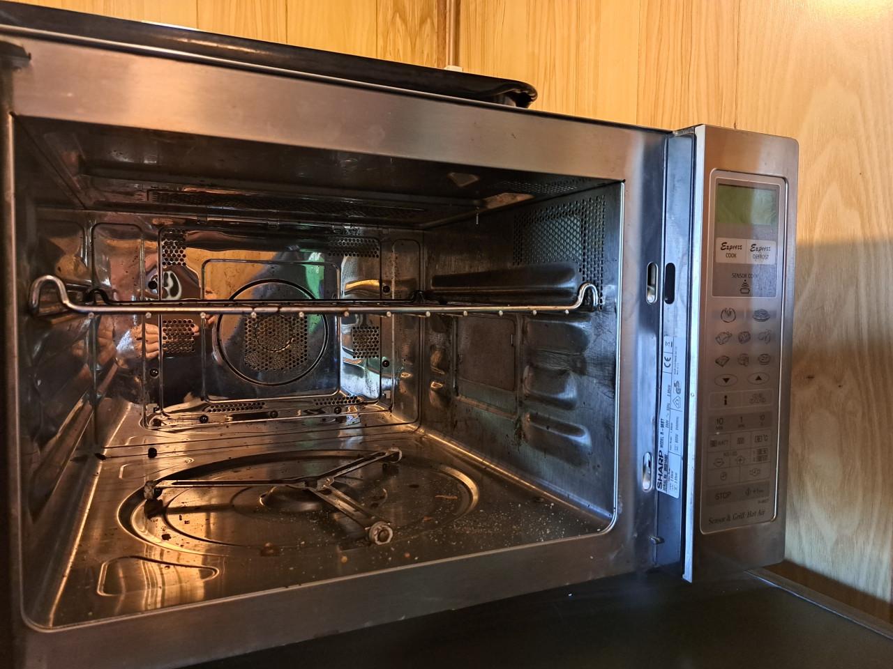 Sharp combi magnetron oven