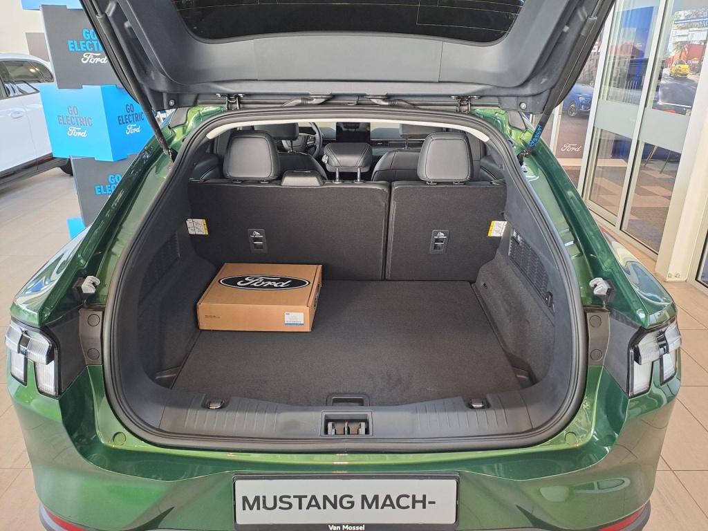 Ford Mustang Mach-e standard rwd 75 kwh | apple carplay & android auto | ad