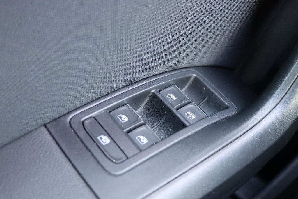 Seat Ateca 1.5 tsi 150pk dsg fr business intense 150pk dsg7