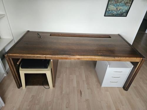 Gratis, groot bureau