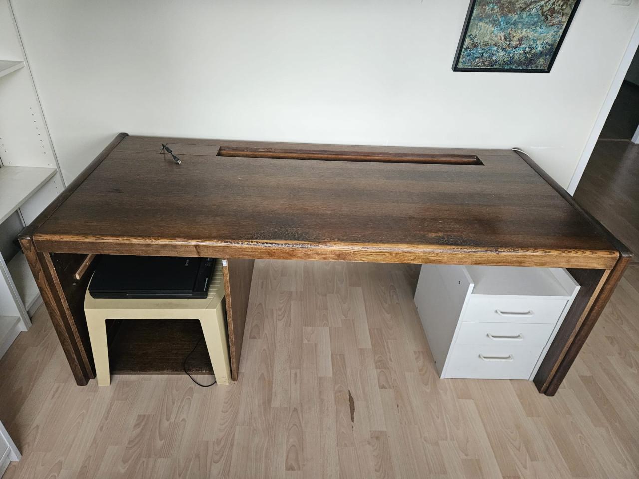 Gratis, groot bureau