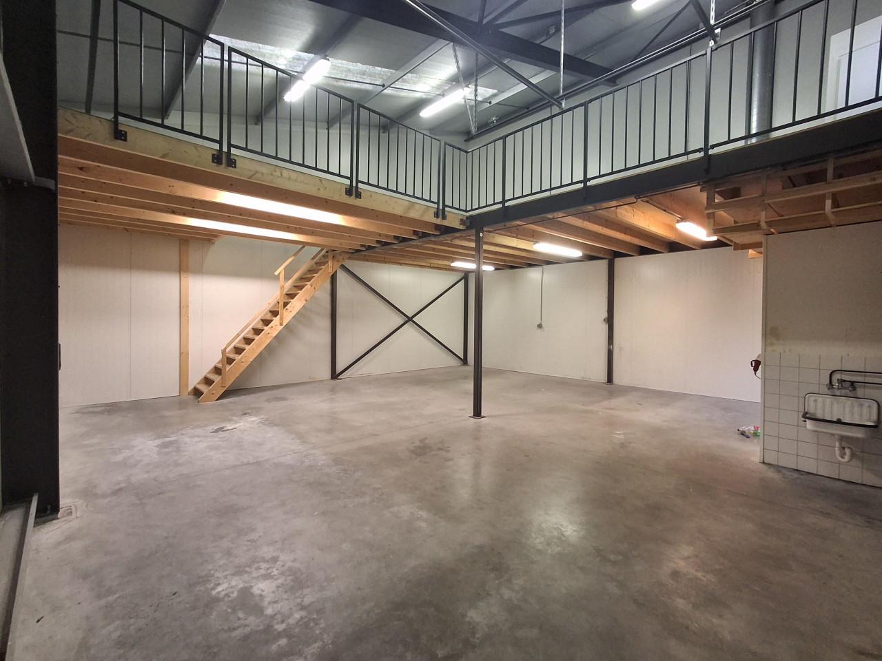 TE HUUR: Loods / bedrijfsruimte Cruijckelcreke 28 te Wissenkerke.