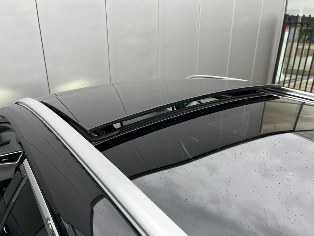 Toyota Corolla Touring Sports hybrid 180 executive| schuif kanteldak| jbl a
