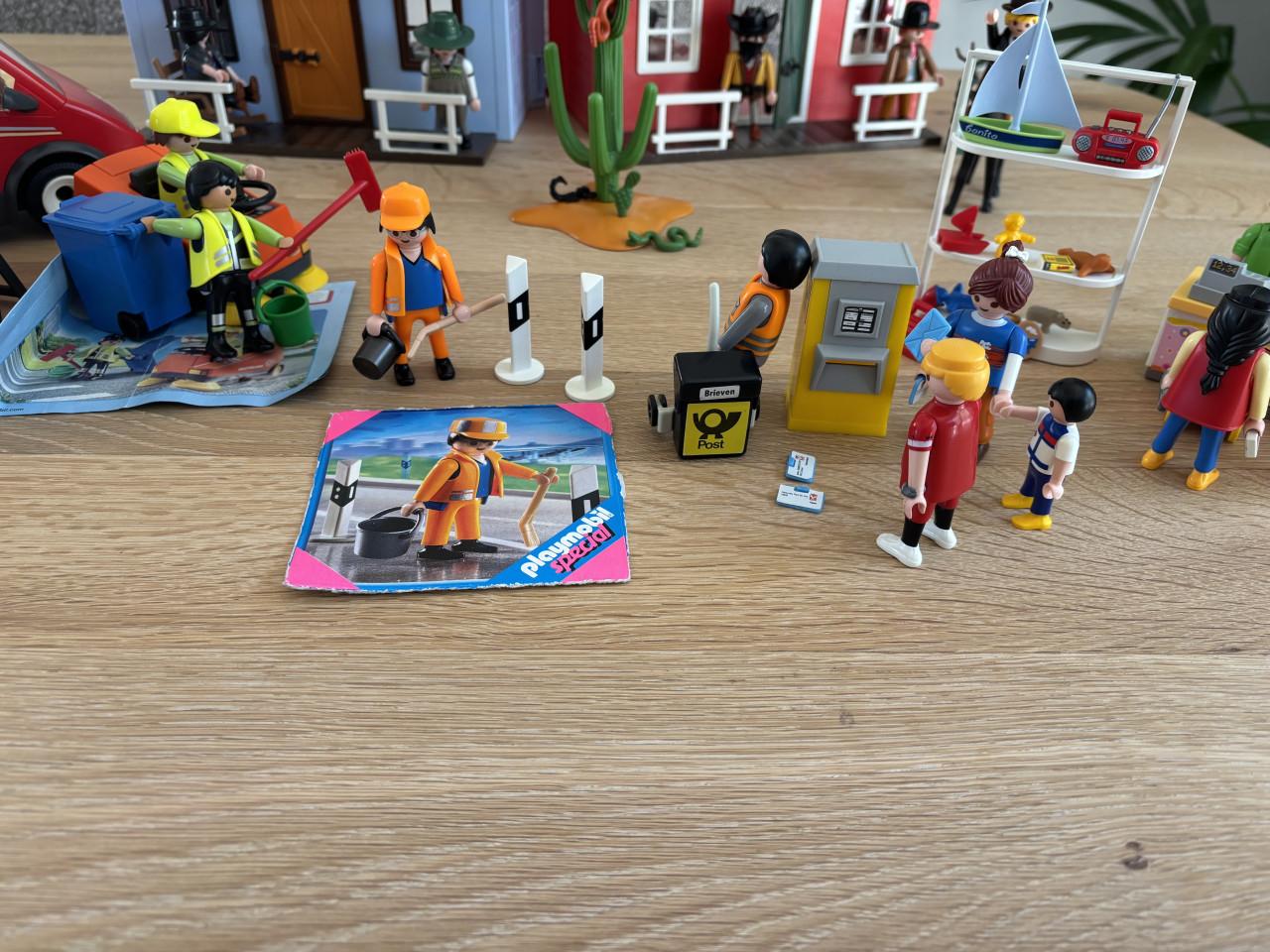 Playmobil