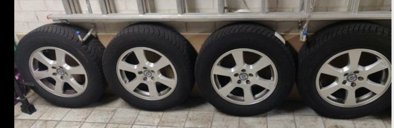 WINTERBANDEN VOLVOXC60 17inch