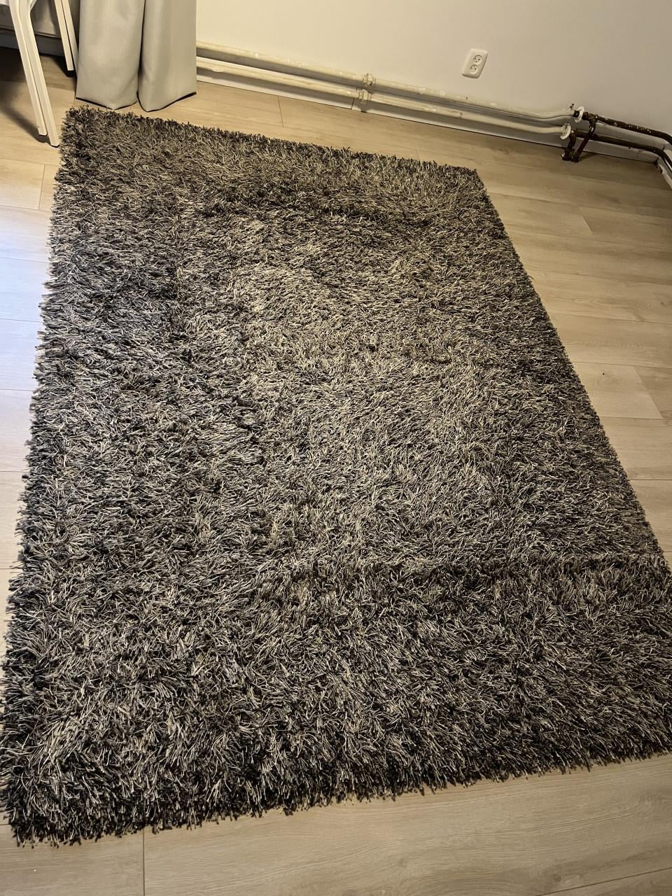 Hoogpolig licht bruin vloerkleed 160X230
