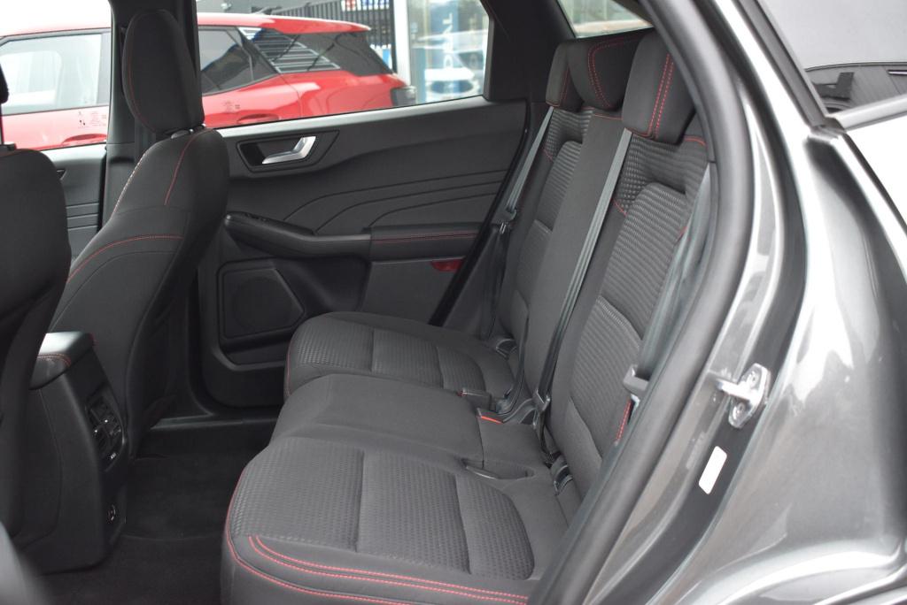 Ford Kuga 2.5 phev st-line | elektrisch wegklapbare trekhaak | climate cont