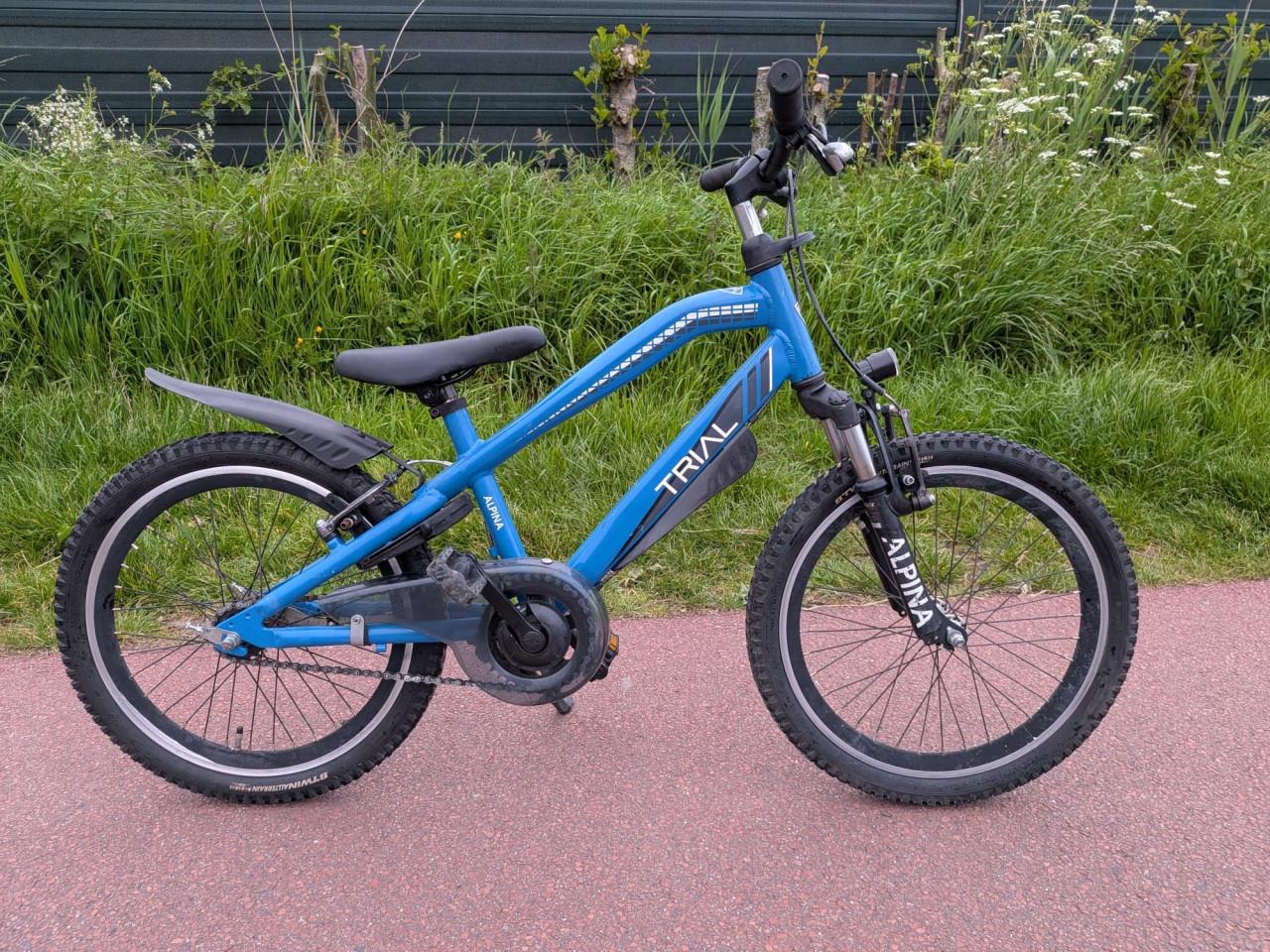 Jongensfiets alphina trial