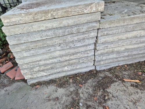 Gratis beton tegel 50x50 18st