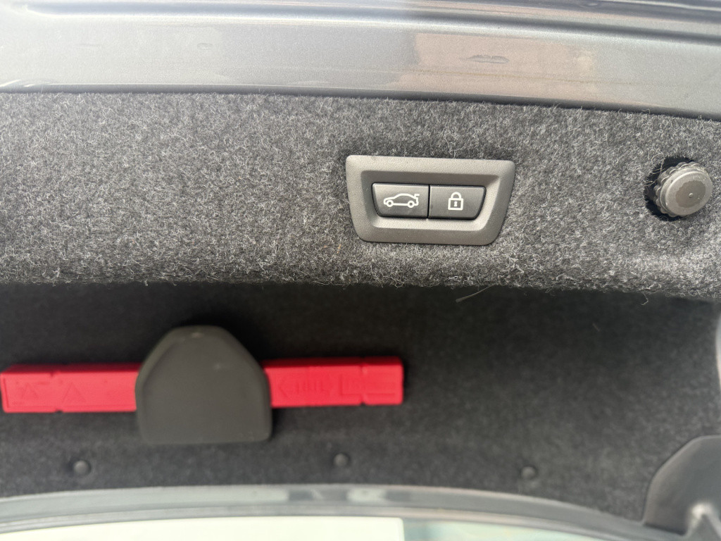 BMW 5 Serie 530i xdrive automaat high executive sedan