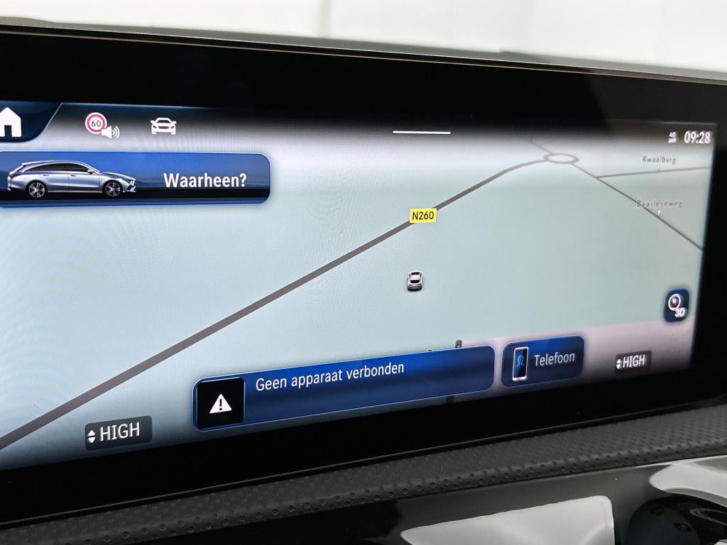 Mercedes-Benz Cla shooting brake 250 e business solution amg | nightpakket 