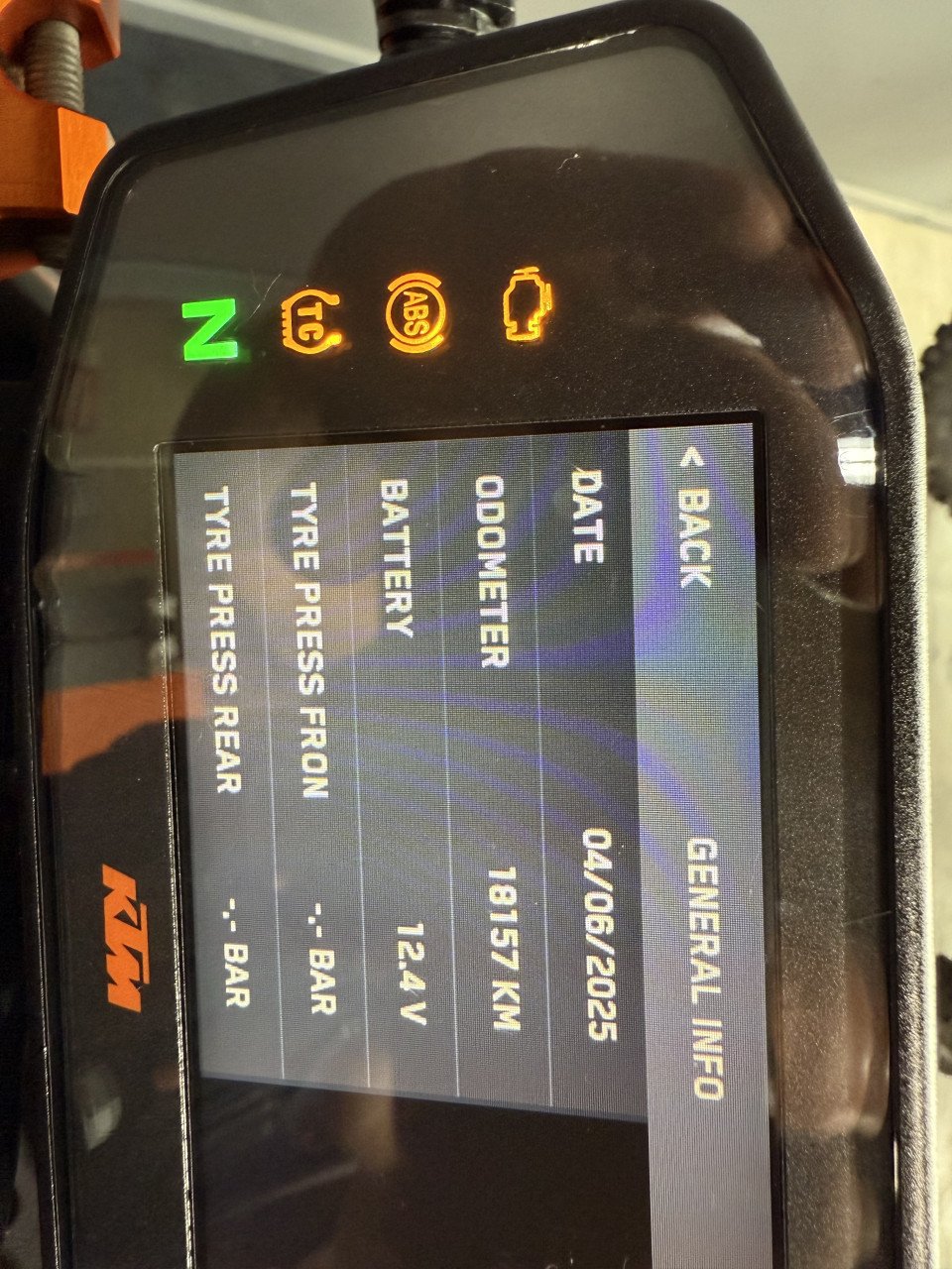KTM Duke 890 R