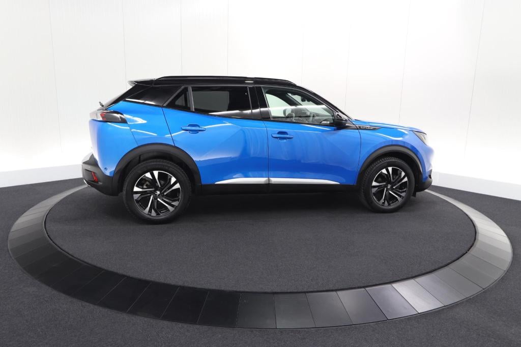 Peugeot 2008 puretech 130 eat8 gt-line | camera | dodehoekdetectie | adapti