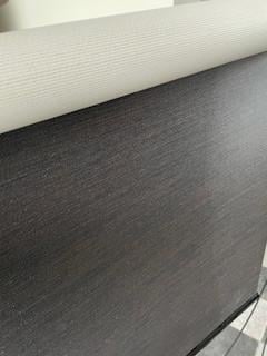 Rolgordijnen Veneta, waarvan 1 verduisterend