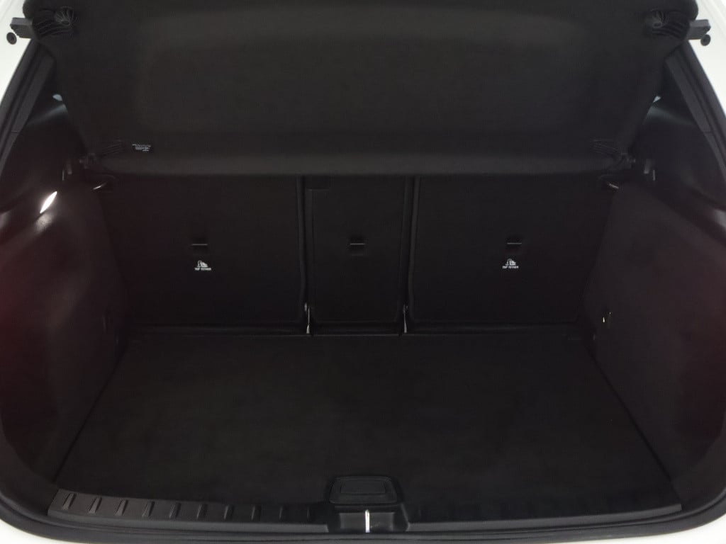 Mercedes-Benz Gla-klasse 250 e plug-in hybride | trekhaak | apple carplay/a