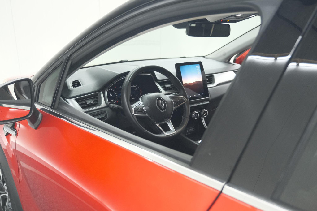 Renault Captur tce 90 techno | 360 camera | 9.3 inch grootscherm | apple ca