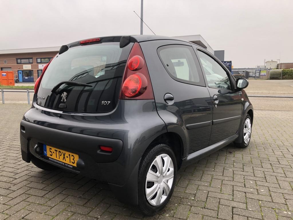 Peugeot 107 1.0 active