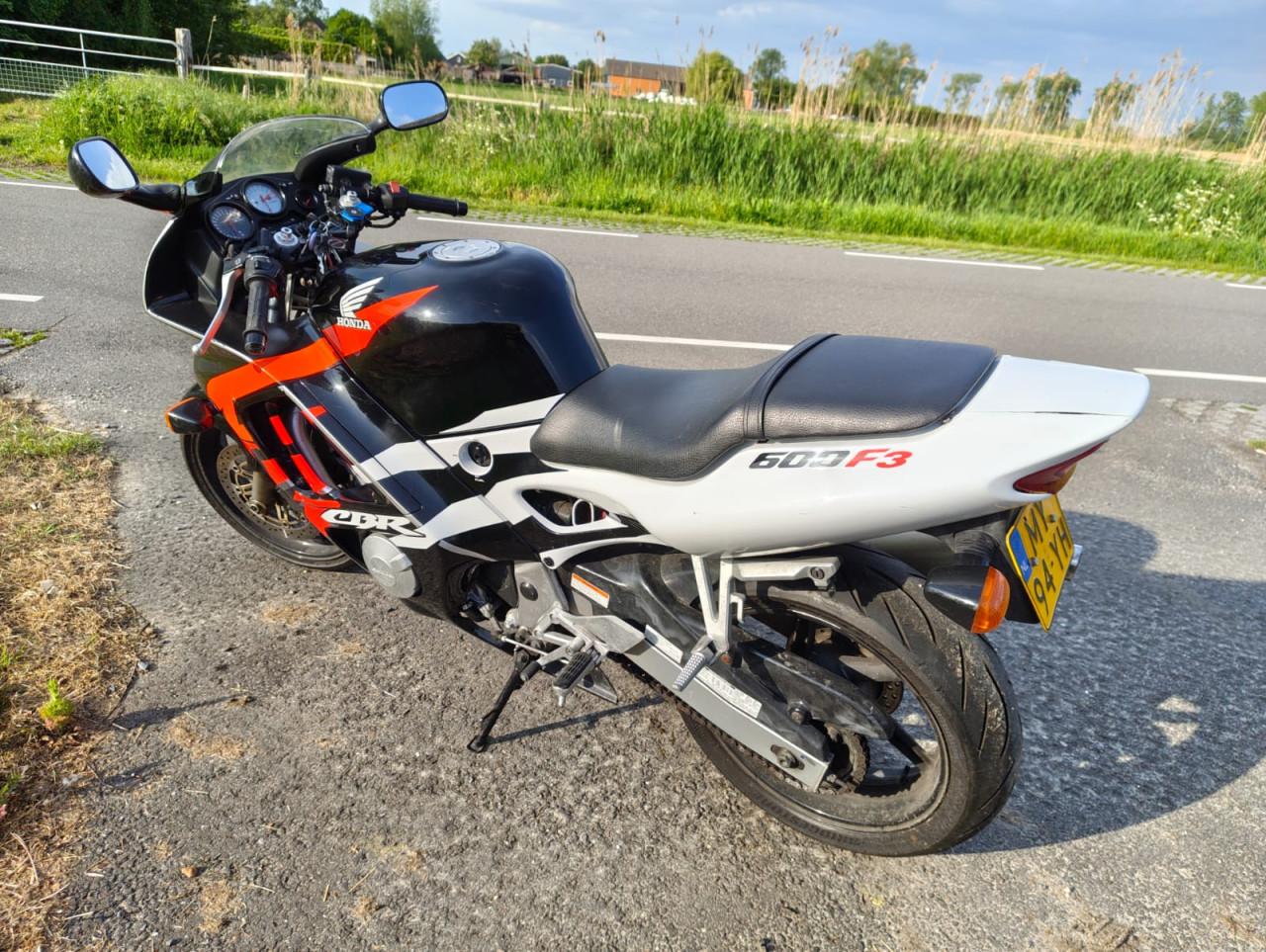 Honda CBR600f3