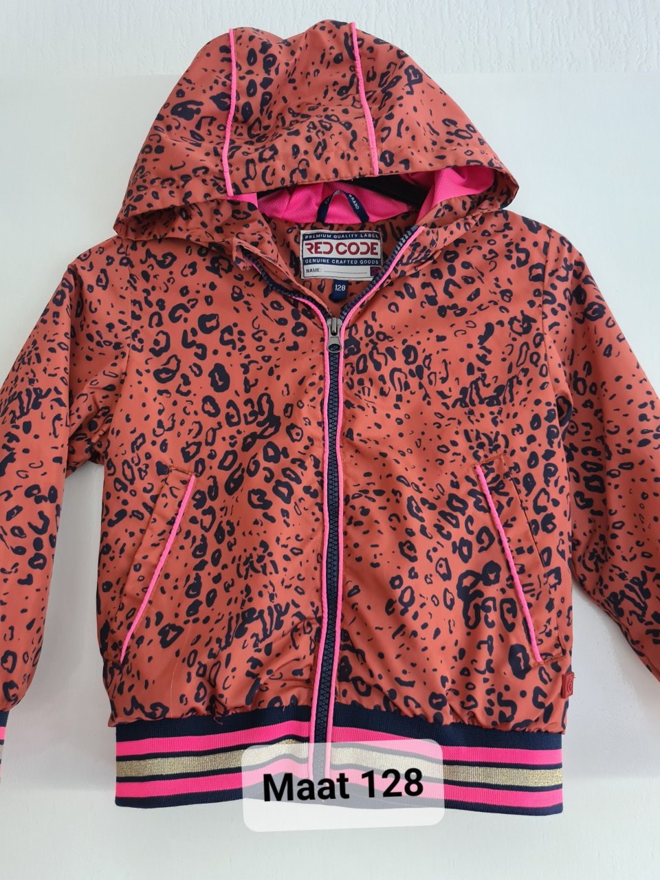 Roest bruin -zwart regenjack met capuchon van Red Code  Maat 128