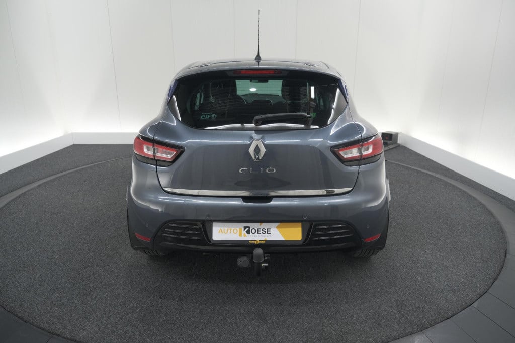 Renault Clio 1.2 limited | trekhaak | navigatie | parkeersensoren | climate