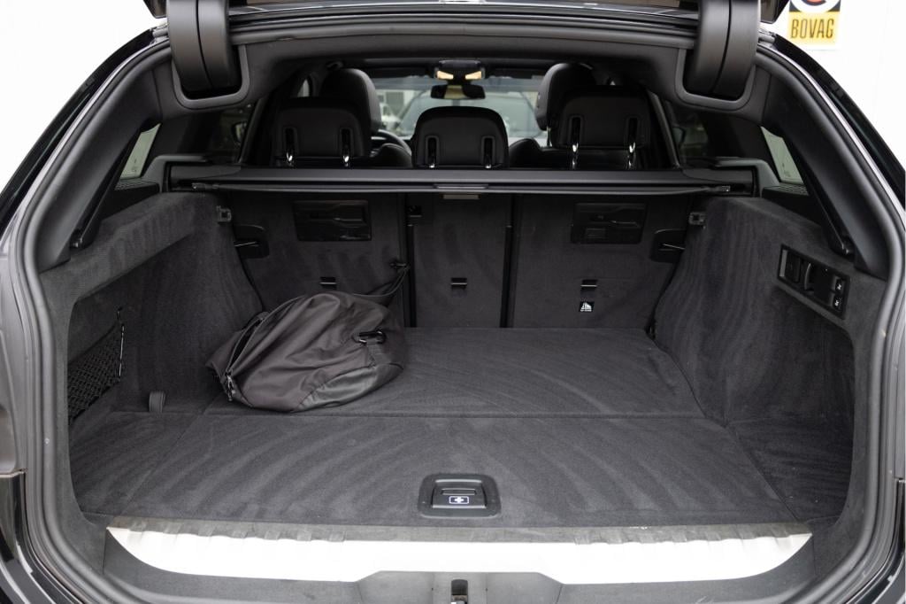 BMW 3-serie touring 320e m sport ✅pano✅hud✅19inch