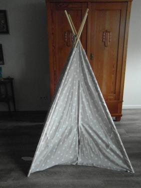 Leuke Tipi tent voor kinderen. Wigwam.