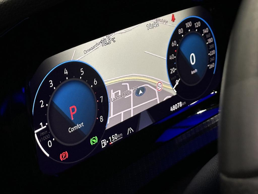 Volkswagen Golf 1.5 etsi r-line business *pano*camera*navi*appconnect*