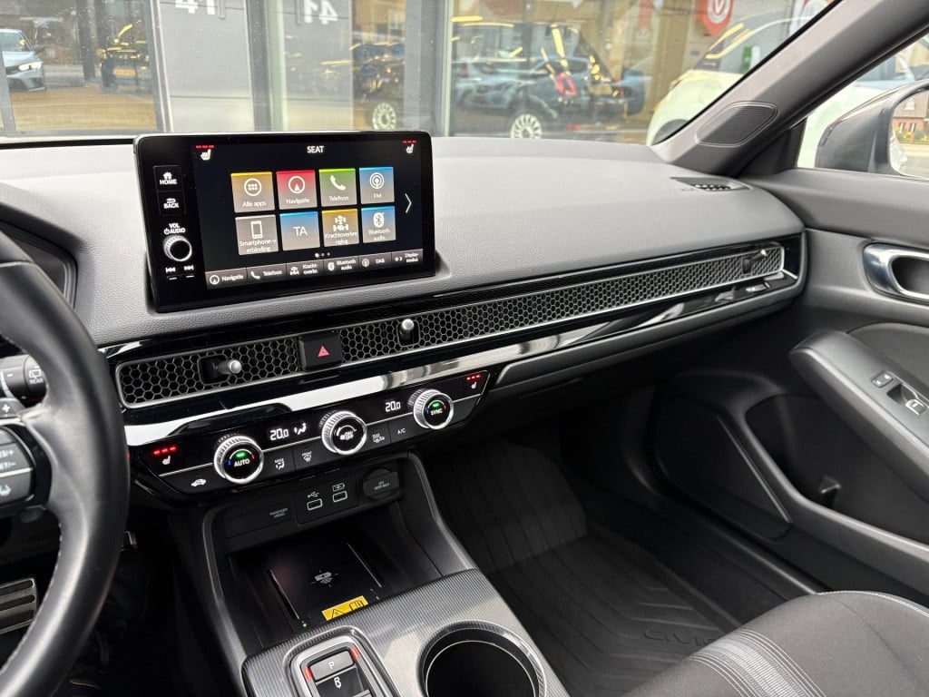 Honda Civic 2.0 e:hev sport