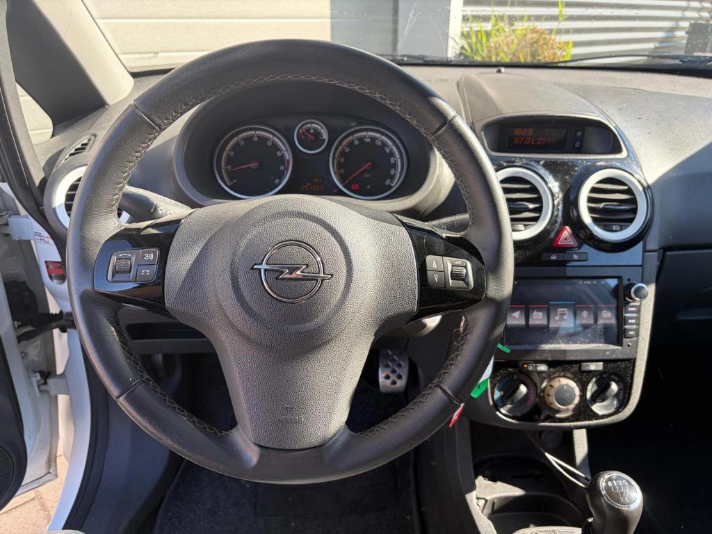 Opel Corsa 1.4-16v color edition/prachtige auto/lichtmetaal/multimedia/nap/