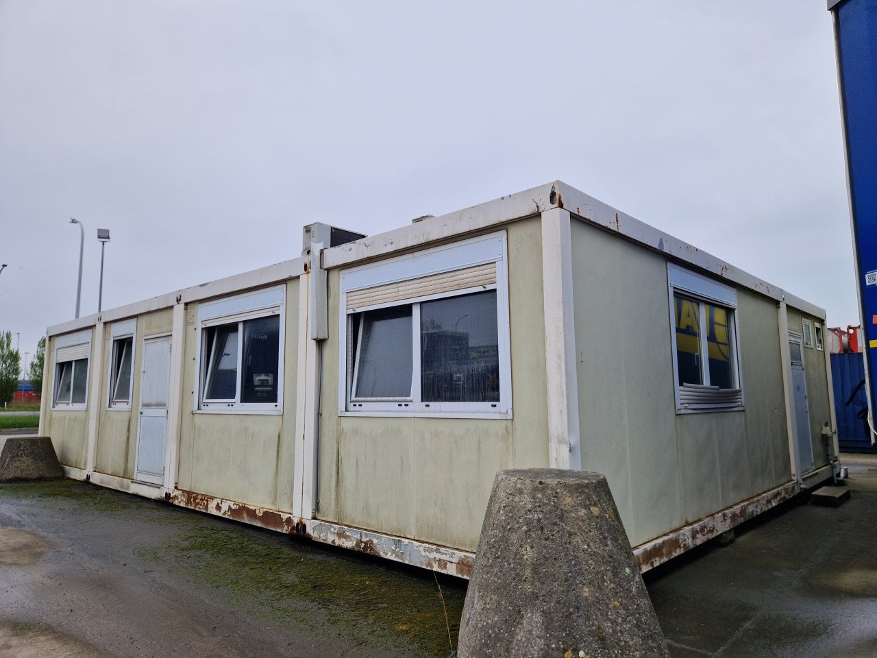 Woonunit / tijdelijke woning / kantoorunit 12x9m 108m2