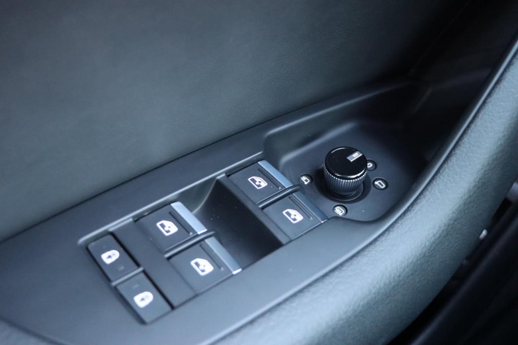Audi A6 avant 50 tfsi e quattro s edition competition 300pk s-tronic