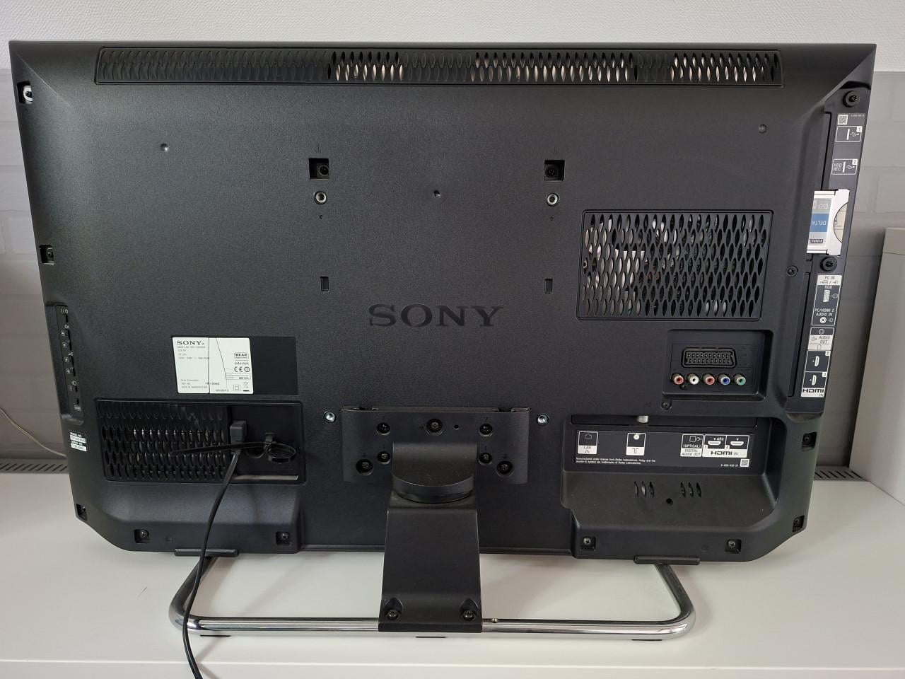 Sony Bravia LCD TV 32 inch