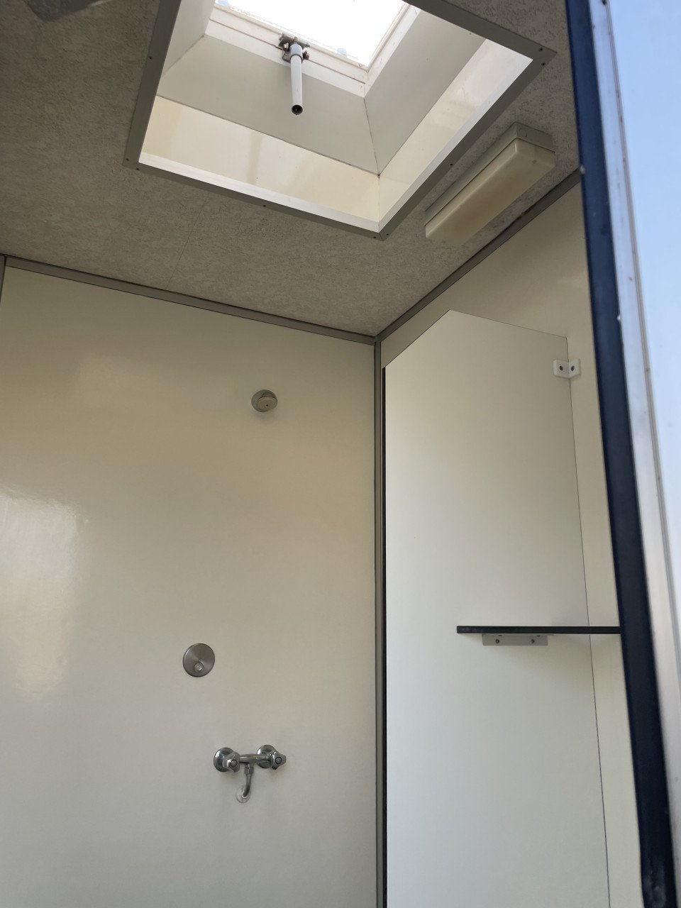 Sanitair unit